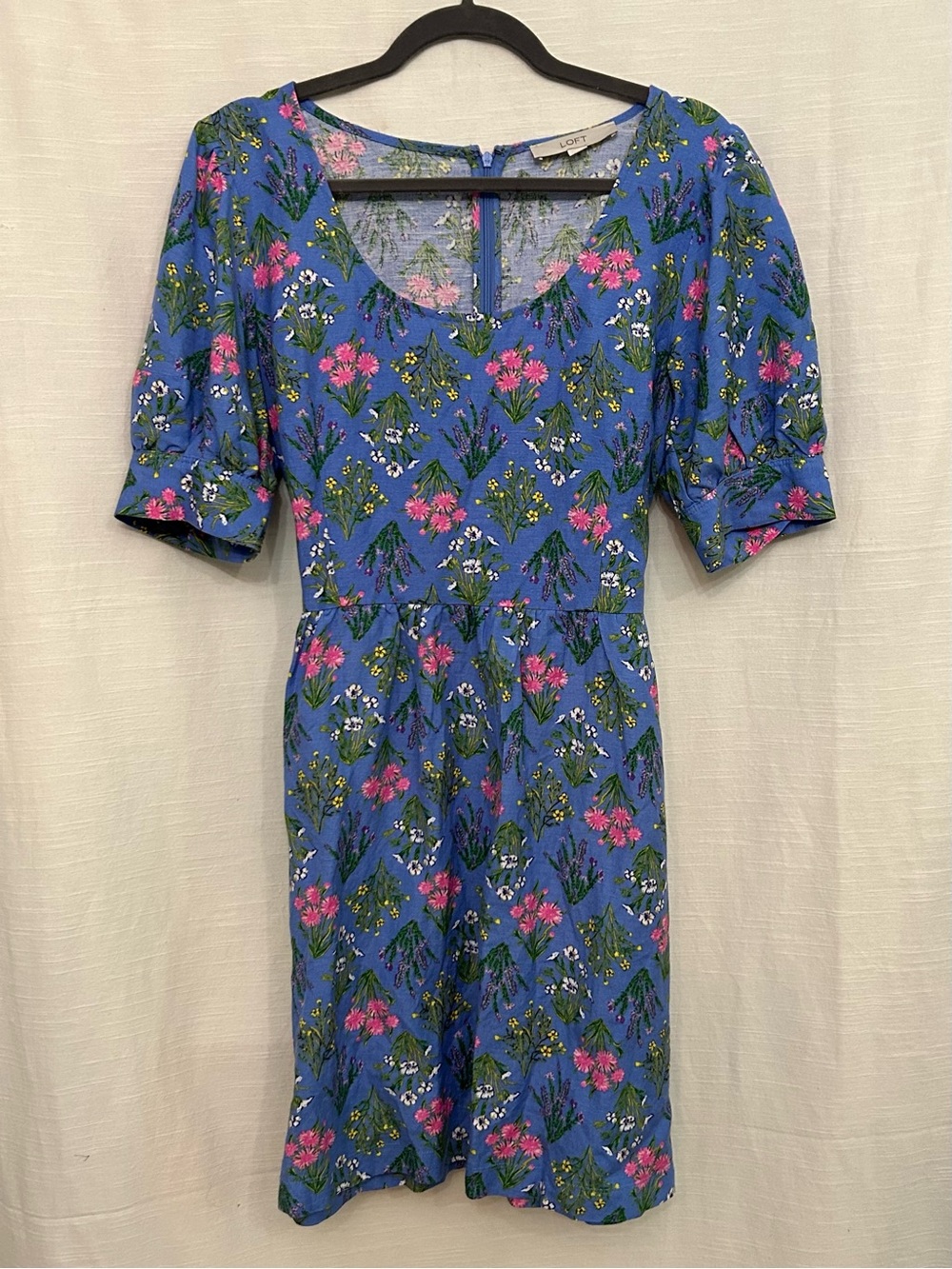 LOFT Blue 100% Linen Floral Scoop-Neck Short Sleeve Dress‎